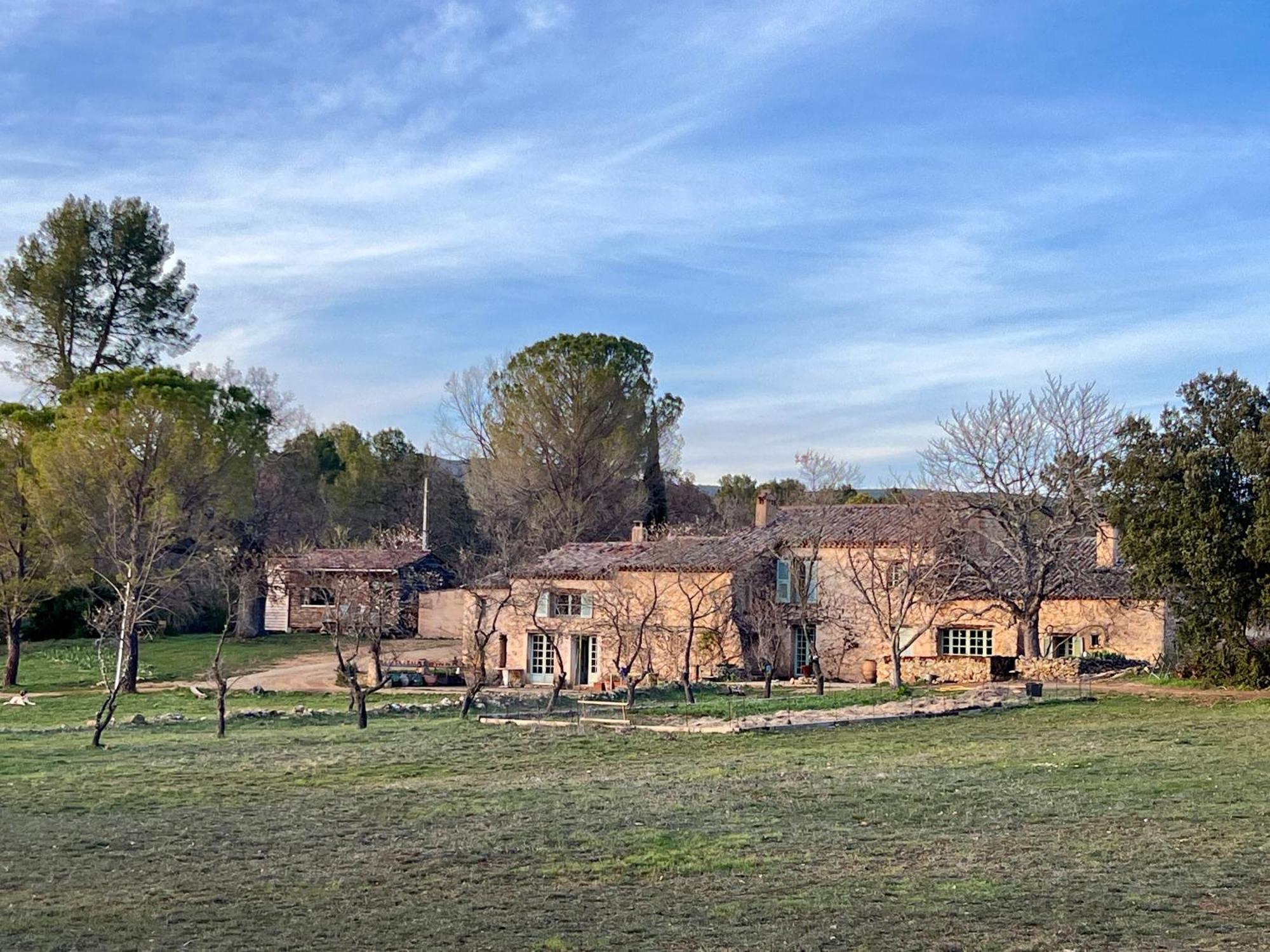 Charmant Appartement Independant Au Sein D'Un Mas Provencal Aups Eksteriør bilde
